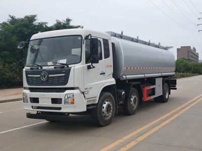 东风天锦小三轴供液车